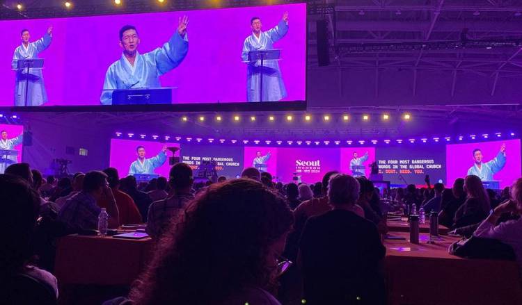 EL MOVIMIENTO LAUSANA CUMPLE MEDIO SIGLO EN SEÚL