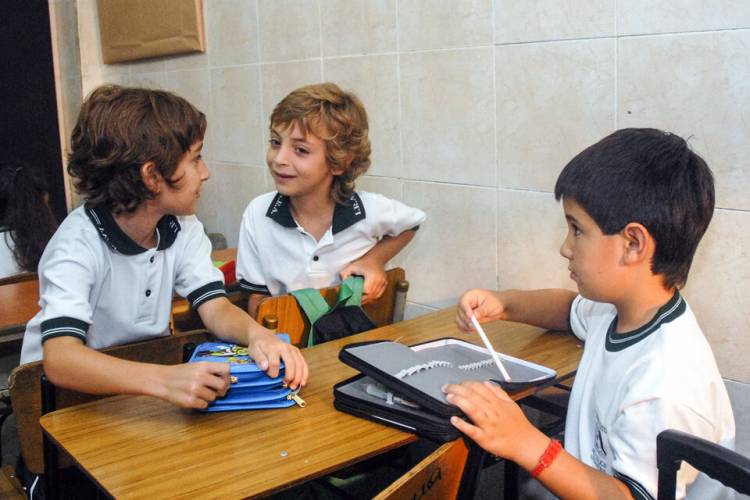 MÁS AUMENTOS EN EDUCACIÓN