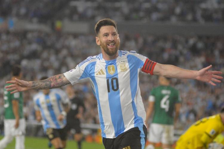 MESSI VOLVIÓ A JUGAR EN ARGENTINA Y DESLUMBRÓ