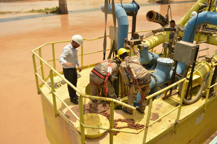 PUERTO LAVALLE: SAMEEP INSTALÓ UN SEGUNDO EQUIPO DE BOMBEO PARA GARANTIZAR SUFICIENTE CAUDAL DE AGUA POTABLE DURANTE EL VERANO