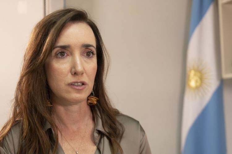 MÁS CRÍTICAS PARA VILLARRUEL