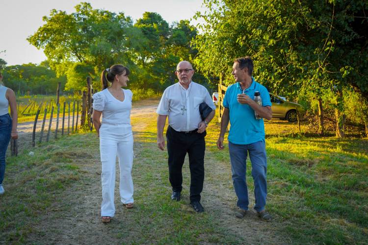 PUERTO TIROL: LA VICEGOBERNADORA SCHNEIDER ACOMPAÑÓ EL ENCUENTRO INTERDIOCESANO “LA CARPA DEL ENCUENTRO 2025”