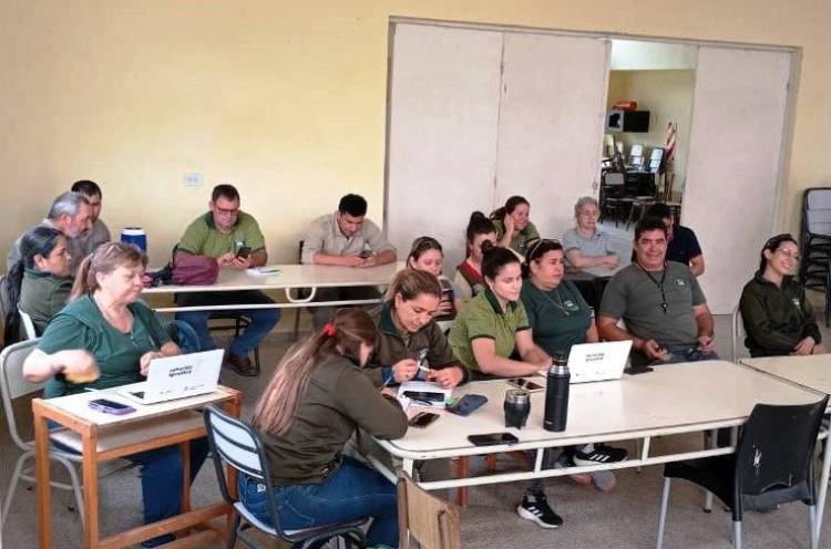 ESTE LUNES INICIA EL CICLO ESCOLAR CON CONVOCATORIA A SINDICATOS, CAPACITACIONES Y ESCUELAS PREPARADAS
