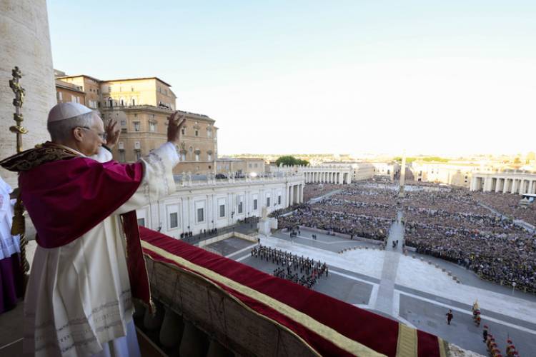 LEÓN XIV, EL NUEVO PAPA DE LA IGLESIA EN EL CAMINO DE FRANCISCO