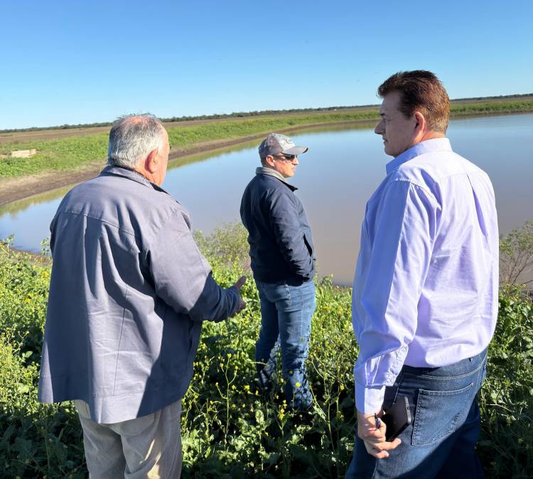EL GOBIERNO PROVINCIAL CONTINÚA TRABAJANDO EN EL MANEJO DEL AGUA PARA UNA PRODUCCIÓN SOSTENIBLE