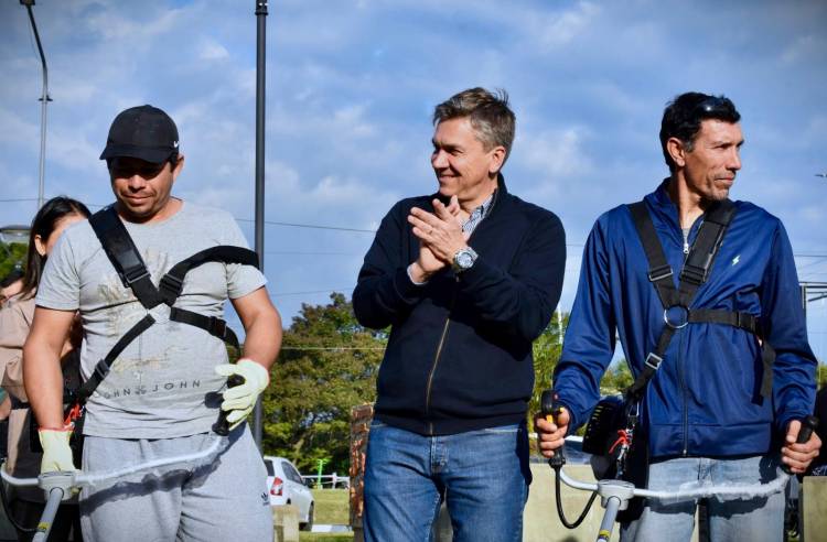 OFICIOS QUE ABREN PUERTAS: “EL TRABAJO ES EL CAMINO PARA SALIR ADELANTE” DIJO EL GOBERNADOR ZDERO